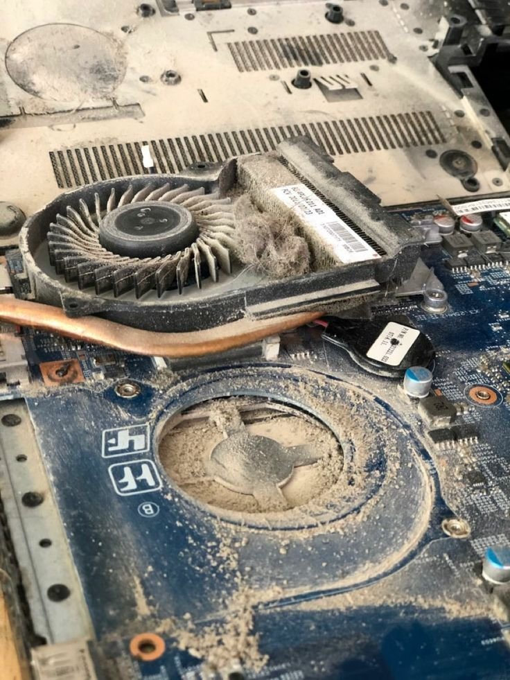 Laptop dust fan