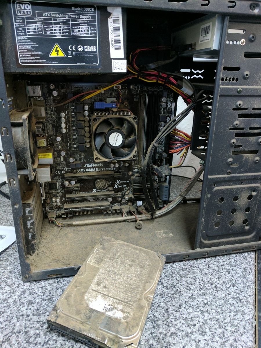 Dusty PC